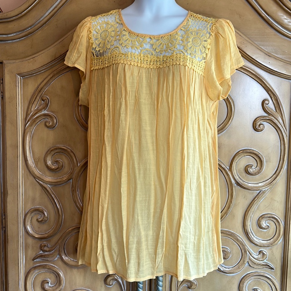 Forgotten Grace yellow summer blouse
